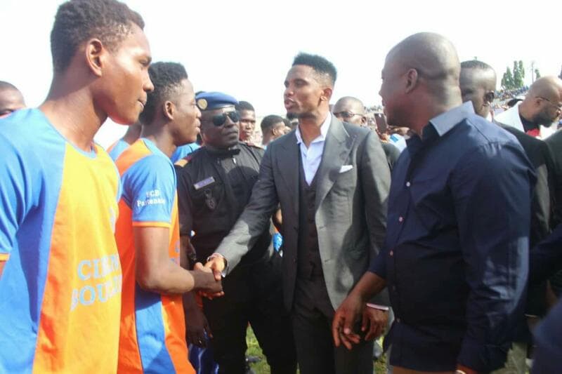 samuel eto'o sponsor SCB ciment bouclier equipe football benin